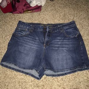 Blue jean shorts